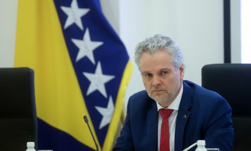 Posebni predstavnik EU: Neprihvatljiva blokada s izborom nove vlade u Federaciji BiH