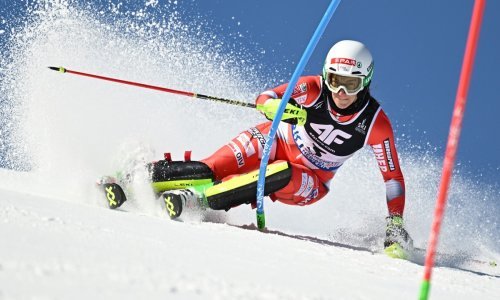 Mikaela Shiffrin nedodirljiva nakon prve slalomske vožnje, Leona Popović je 16., a Zrinka Ljutić je promašila vrata...