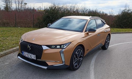 [FOTO/VIDEO] Vozili smo DS 4 Cross; Dokazano najljepši automobil dragulj je francuske premium marke