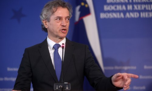 Slovenski premijer najavio brobu protiv govora mržnje nakon što je napadnuta ravnateljica feminističke udruge