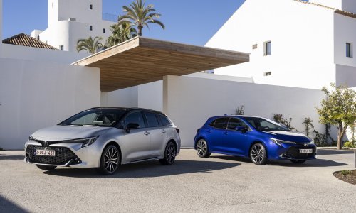 [FOTO/VIDEO] Toyota predstavila osvježenu Corollu: Suvremenija, zabavnija, sigurnija i boljih performansi