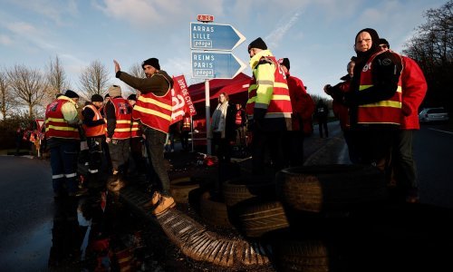 Milijuni i danas izlaze na ulice: Nastavljaju se štrajkovi u Francuskoj