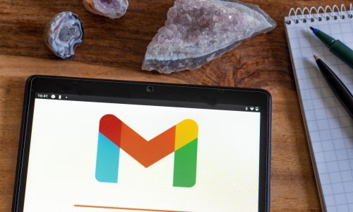 Google lovi korak za konkurencijom: Umjetna inteligencija dolazi u Gmail, Google Docs...