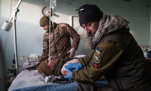 Troje mrtvih nakon ruskog napada dronovima na okolicu Kijeva, mnogi zatrpani pod ruševinama