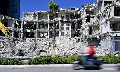 Svi zaviruju u ruševinu kultnog splitskog hotela i pitaju se – gdje će sa svim tim smećem? Imamo detaljne odgovore