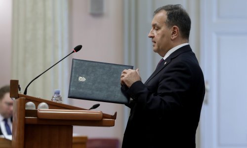 Beroš u Saboru: Promjene u zdravstvu nisu kozmetičke nego strukturne