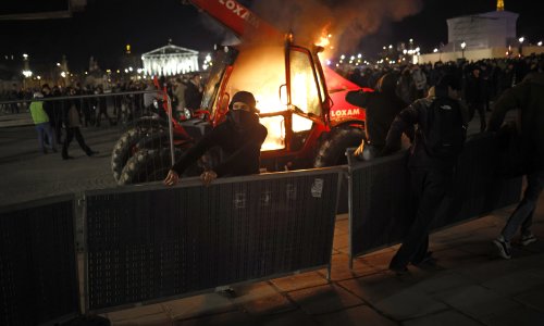 Sukob policije i prosvjednika u Francuskoj zbog mirovinske reforme