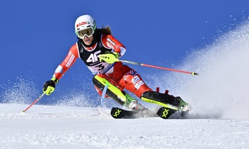 Sjajna Leona Popović s drugim vremenom iza Petre Vlhove; Zrinka Ljutić nije završila prvu vožnju