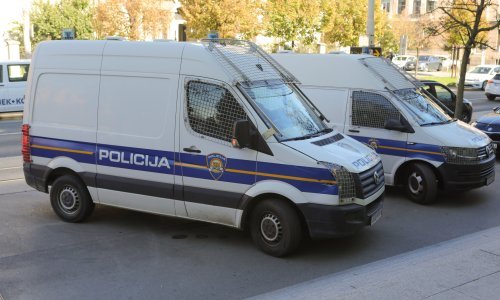 Gomila droge pronađena u kući dilera kod Benkovca