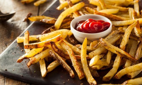 Savršen pomfrit ne treba 'utapati' u ulju, možete ga dobiti i iz pećnice