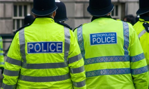 Novo izvješće: Seksističko, rasističko i homofobno ponašanje u redovima londonske policije