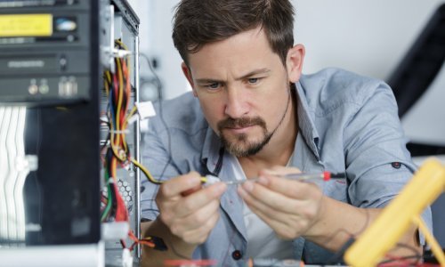 EU želi zakon koji je bi trebao olakšati popravak proizvoda, dosta im je principa 'uzmi-proizvedi-pokvari-baci'