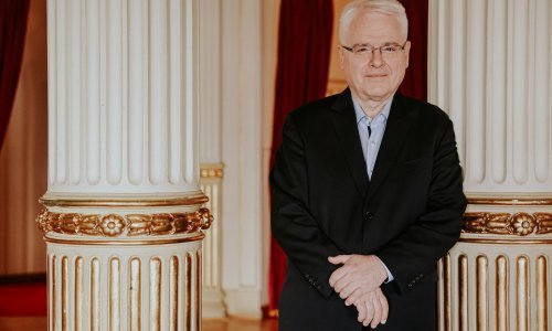 Ivo Josipović otkrio nam je sve o svojoj operi 'Lennon', a o povratku u politiku kaže: Nikad ne reci nikad...