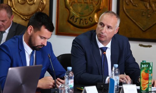 U Splitu danas rasprava o preskontejnerima na Spinutu, reagirao i Puljak