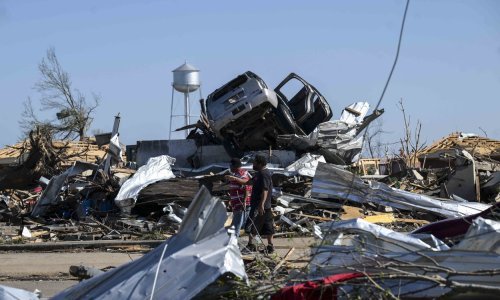 Snažne oluje u SAD-u odnijele najmanje 32 života