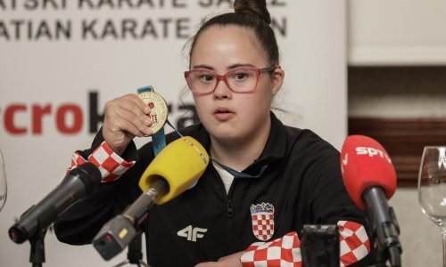 Ovo je povijesni rezultat: Daniela Topić obranila zlato, Stipe Barić osvojio broncu