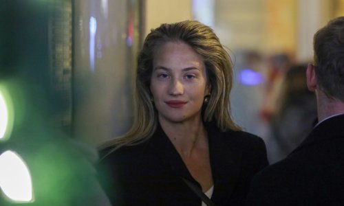 Izabel Kovačić objavila preslatke fotografije sinčića pa ponosno pokazala kako Mateo zabija za Hrvatsku