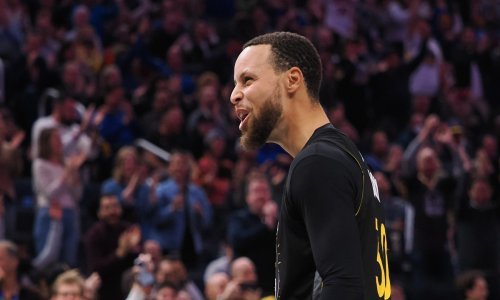 [VIDEO] Gubiš 20 razlike i imaš Stephena Curryja, nema problema... Daj loptu!