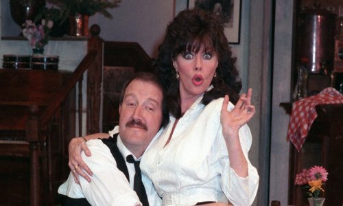 Sjećate li se Yvette, koja u hit seriji ''Allo 'Allo!' nije dala mira Reneu? Danas su joj 72 godine i izgleda odlično