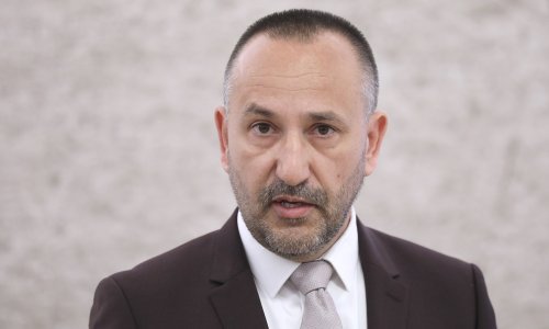 Zekanović poziva pravobraniteljicu da reagira: Oporba koristi djecu s invaliditetom u političke svrhe