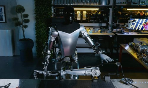 Musk predstavio novog Optimusa: 'Bit će unosniji od automobila'