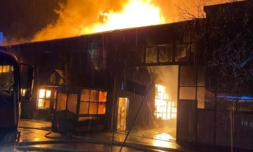 Preminuo radnik koji je stradao u požaru tvornice parketa