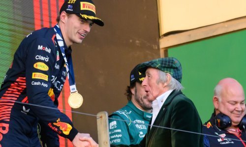 [FOTO] Max Verstappen nije mogao duhovitije opisati kaos na stazi u Melbourneu