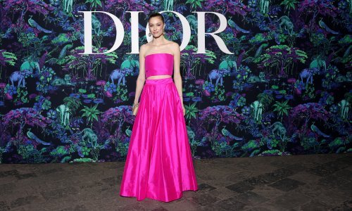 Supruga monegaškog princa plijenila elegancijom u ružičastom stajlingu