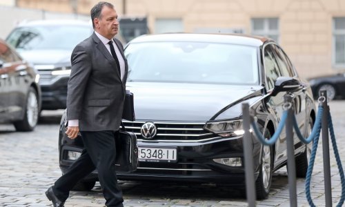 Liječničke udruge stigle na sastanak s ministrom Berošem