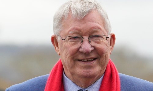 Legendarni trener Alex Ferguson nakon 40 godina dobio medalju koja mu je bila tiha patnja