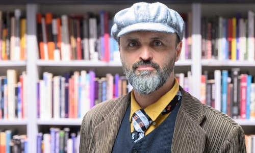 [FOTO] Predstavljen novi roman Damira Karakaša