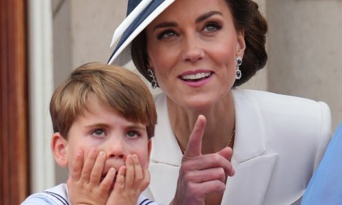 Hoće li Kate i William uskratiti nestašnom princu Louisu da prisustvuje djedovoj krunidbi?