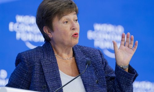 Gospodarski rast usporava u svim industrijskim zemljama, svijet vuku Indija i Kina