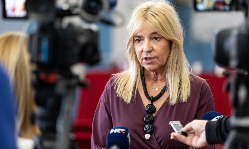 Grupe mržnje i javni napadi: Zbog vršnjačkog nasilja lani prijavljeno 1500 djece