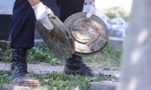 Radnici u Španskom pronašli zakopane mine