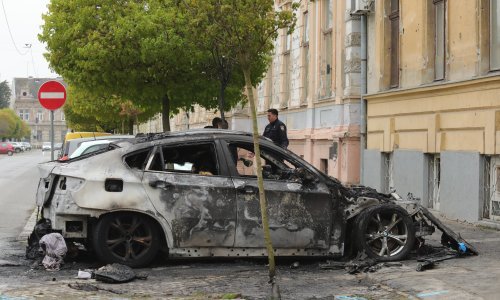Muškarac koji je sutkinji u Osijeku zapalio automobil odveden u pritvor
