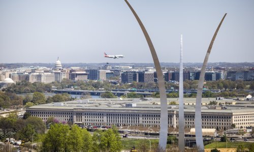 Za štetno curenja podataka možda je kriva 'krtica' unutar Pentagona