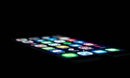 Ruski FSB tvrdi da je američki NSA hakirao tisuće Appleovih telefona