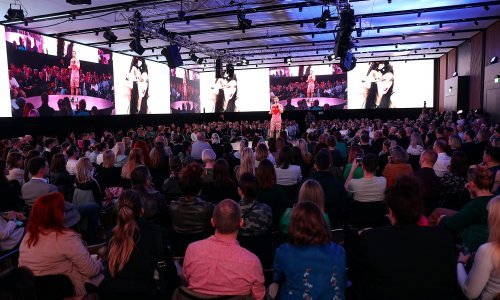 Uzbudljiva zbivanja glavne dvorane Dana komunikacija pratite online!