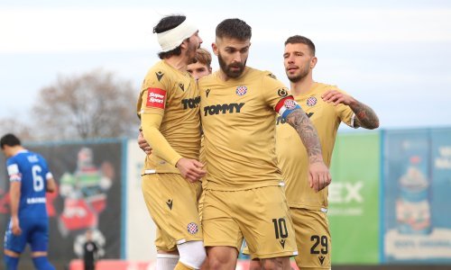 Hajduk izborio finale Kupa; nakon intervencije VAR-a, majstorski je penal zabio Livaja!