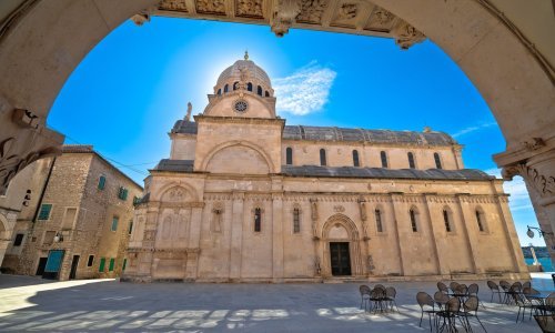 CNN: Dalmacija je više od Splita i Dubrovnika, uživajte u Trogiru, Šibeniku i Zadru