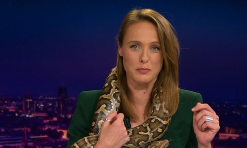 Neobičan 'gost': Mojmira Pastorčić vodila emisiju s dva metra dugim pitonom oko vrata