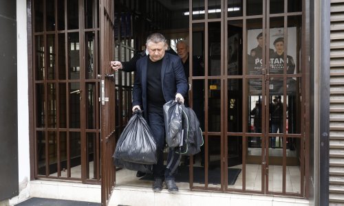 Župan Dekanić se vratio na posao, prijeti tužbama protiv medija