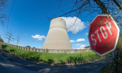 Njemačka za par sati gasi zadnje atomske reaktore, većina građana - protiv