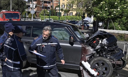 Sreća spasila kapetana Lazija i njegove kćerke nakon sudara u Rimu, ovo su posljedice