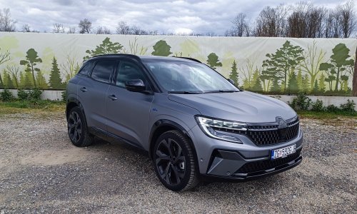 Vozili smo Renault Austral E-Tech 200 : Izvanredan obiteljski SUV C-segmenta