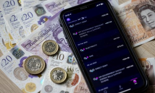 Britanski biznis pred kolapsom: Trgovci strujom na tisuće firmi uhvatili u zamku