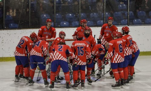 Hrvatski hokejaši u drugoj trećini prelomili utakmicu protiv Islanđana