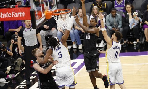 Philadelphia i Sacramento napravili još jedan korak prema prolasku prvog kola