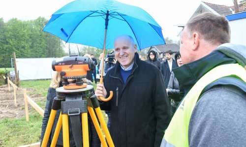 Bačić na Banovini: Sve su pretpostavke ostvarene, nema razloga za kašnjenje